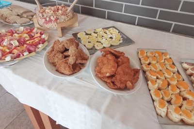 Prostřená tabule